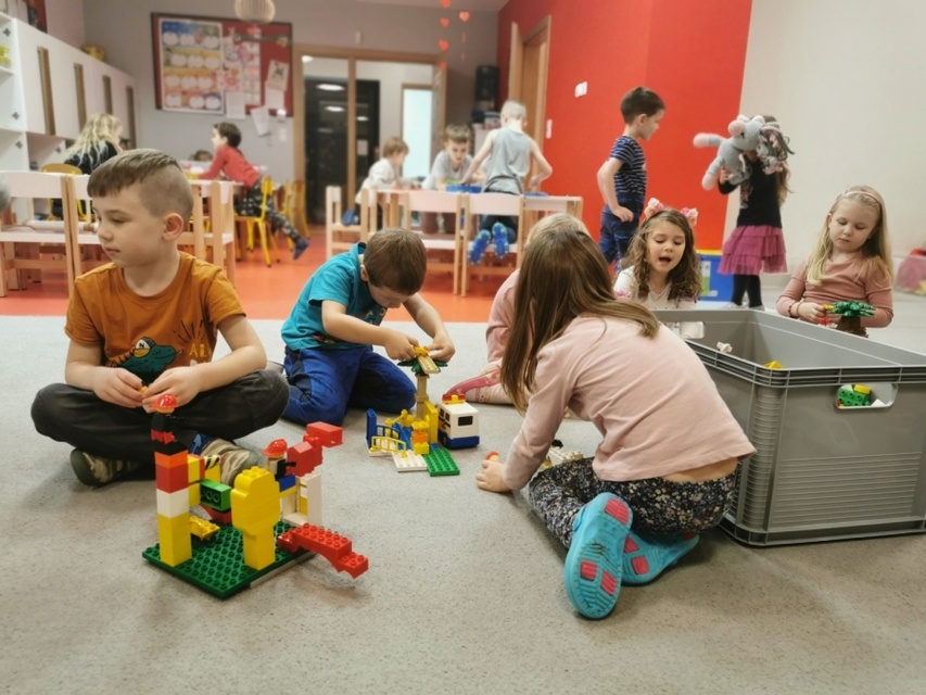 Zerówka w Małym Europejczyku – najlepsze przygotowanie Twojego dziecka do szkoły! zdjęcie nr 245315