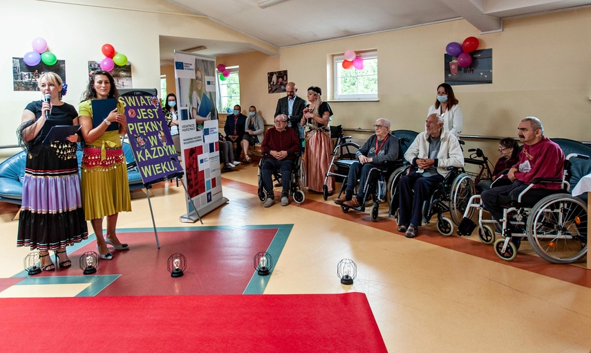 Świat jest piękny w każdym wieku zdjęcie nr 246470