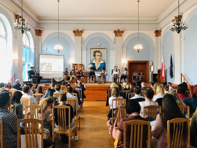 Szkoły czytają „Moralność pani Dulskiej” zdjęcie nr 247582