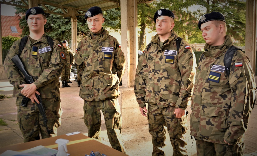 Terytorialsi szkolili uczniów zdjęcie nr 248618