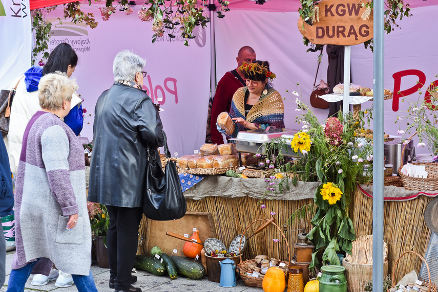 Na starówce kupisz lokalne produkty zdjęcie nr 248760