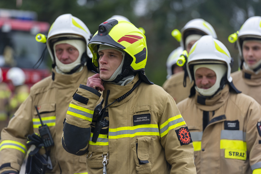 Strażacy ćwiczyli w okolicach Młynar zdjęcie nr 249446
