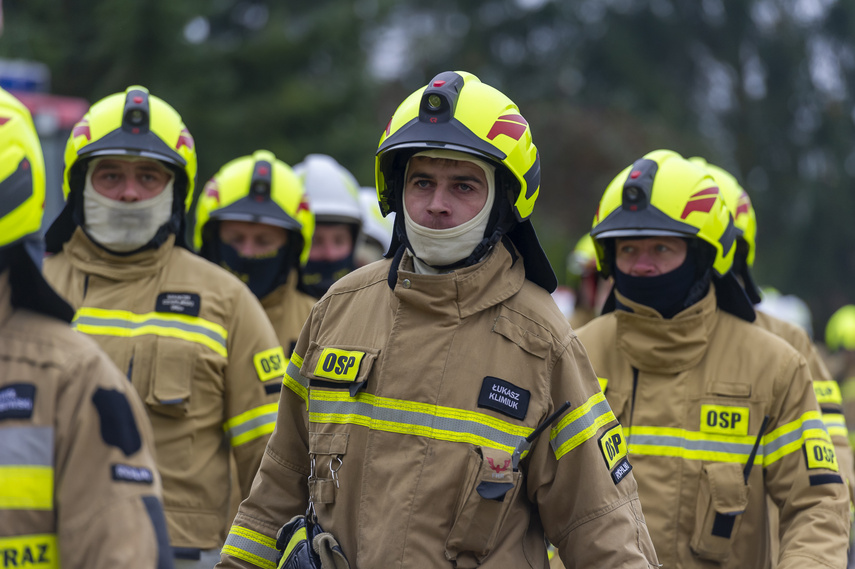 Strażacy ćwiczyli w okolicach Młynar zdjęcie nr 249441