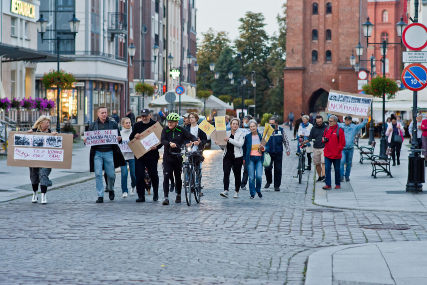 "Milczenie jest zgodą na taką sytuację" zdjęcie nr 249562