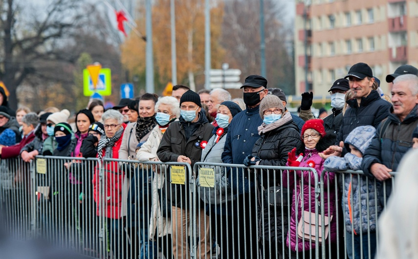 Narodowe Święto Niepodległości w Elblągu. "Pokazujemy ciągłość naszej historii" zdjęcie nr 251723