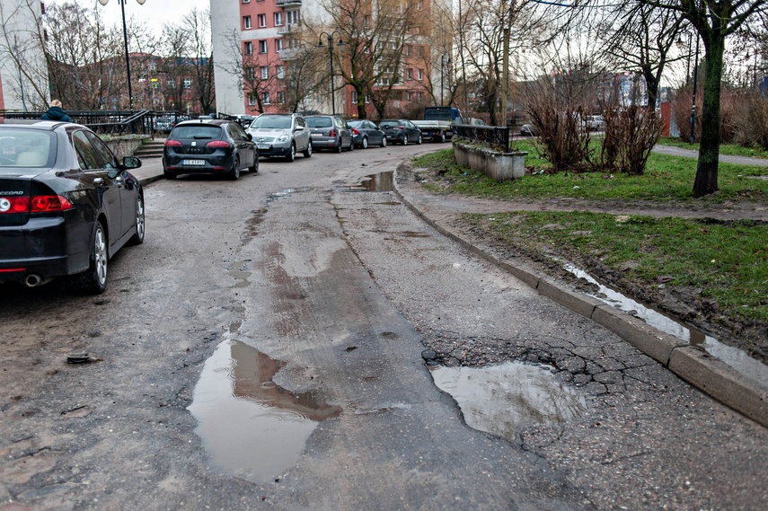 Dziurawe dywagacje drogowe (opinia) zdjęcie nr 253899