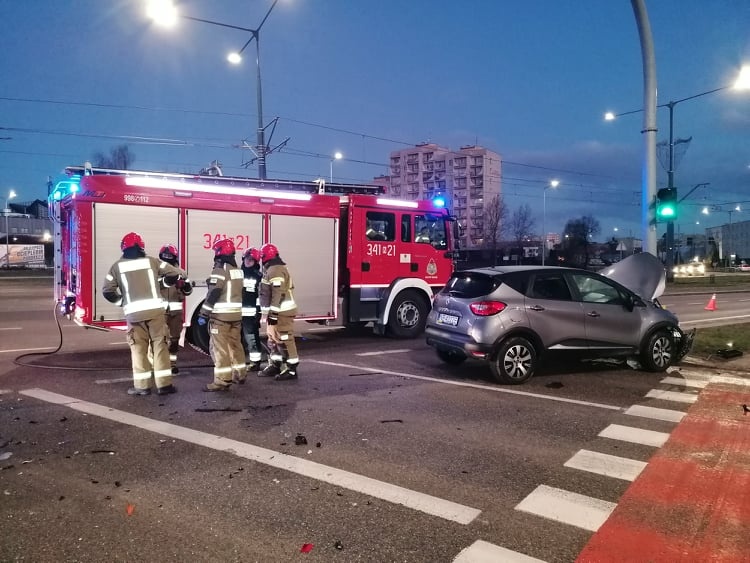 Zderzenie hondy z renault zdjęcie nr 254144