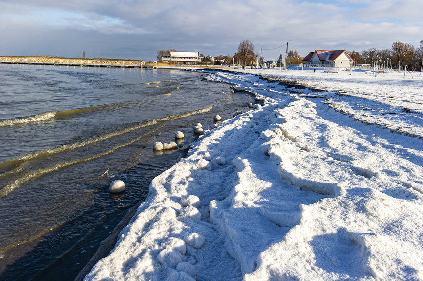 Elbląg Lodowe kule nad Zalewem