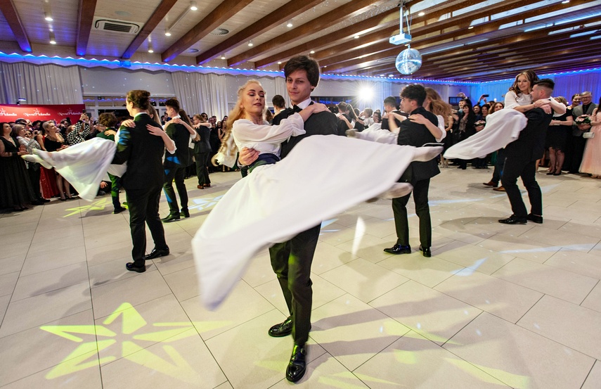 Ta noc należała do nich zdjęcie nr 256020