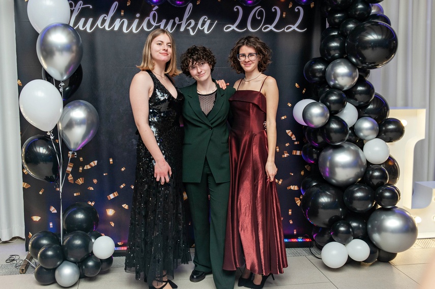 Ta noc należała do nich zdjęcie nr 256037