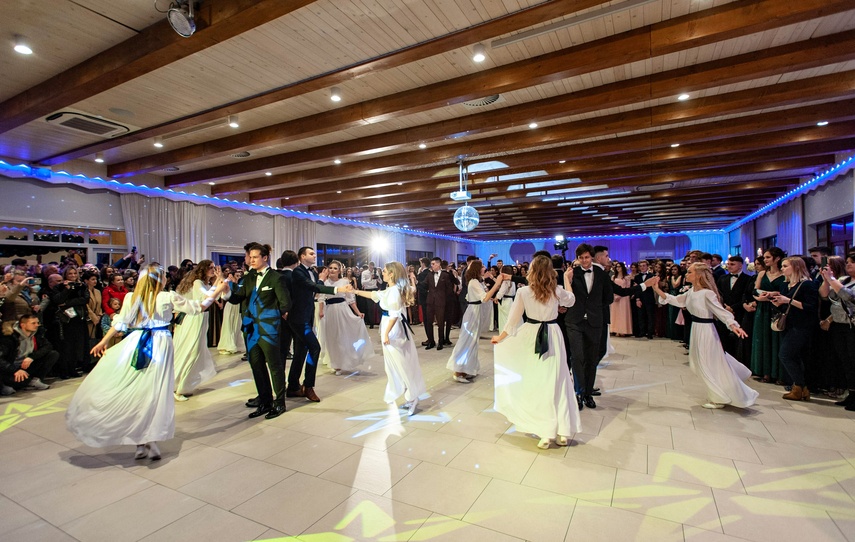 Ta noc należała do nich zdjęcie nr 256021