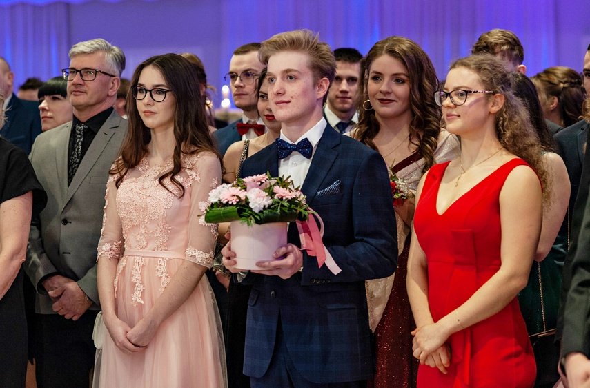 Ta noc należała do nich zdjęcie nr 256005