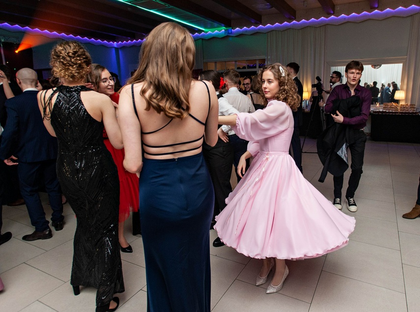 Ta noc należała do nich zdjęcie nr 256057