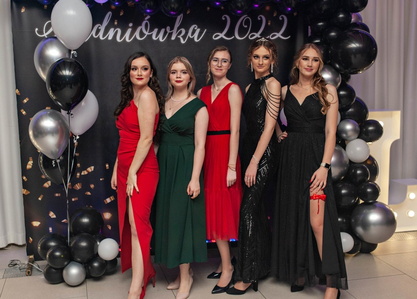 Ta noc należała do nich zdjęcie nr 256039