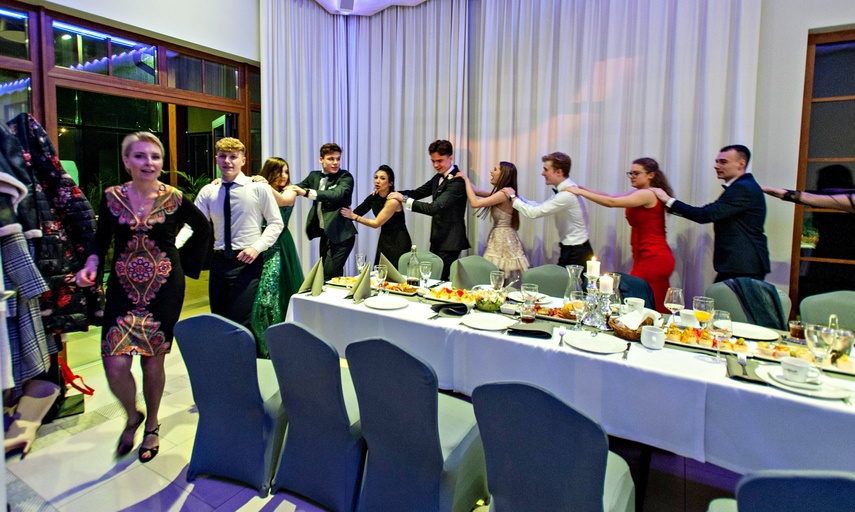 Ta noc należała do nich zdjęcie nr 256081