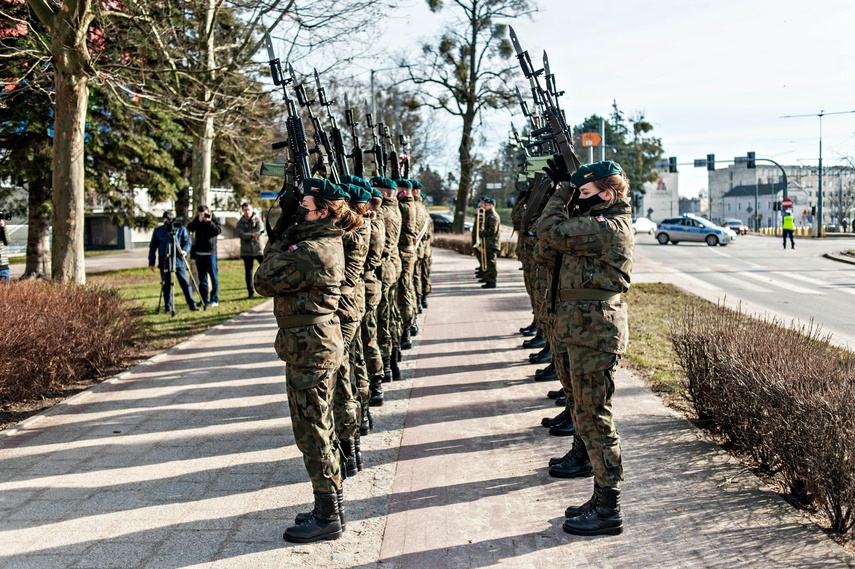 Organizacyjny fenomen. Osiem dekad temu powstała AK zdjęcie nr 256150