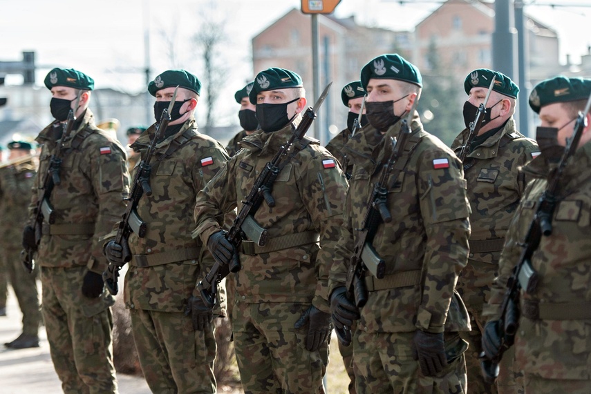 Organizacyjny fenomen. Osiem dekad temu powstała AK zdjęcie nr 256138