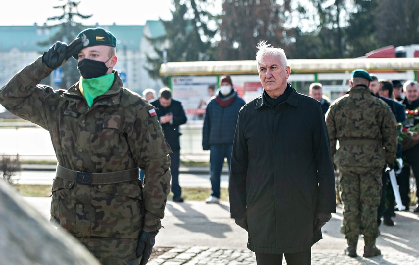 Organizacyjny fenomen. Osiem dekad temu powstała AK zdjęcie nr 256158