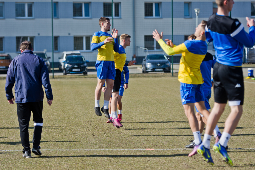 olimpia trenuje zdjęcie nr 257752