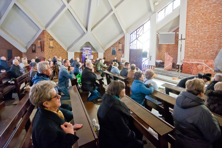 Elbląg Czas święcenia pokarmów