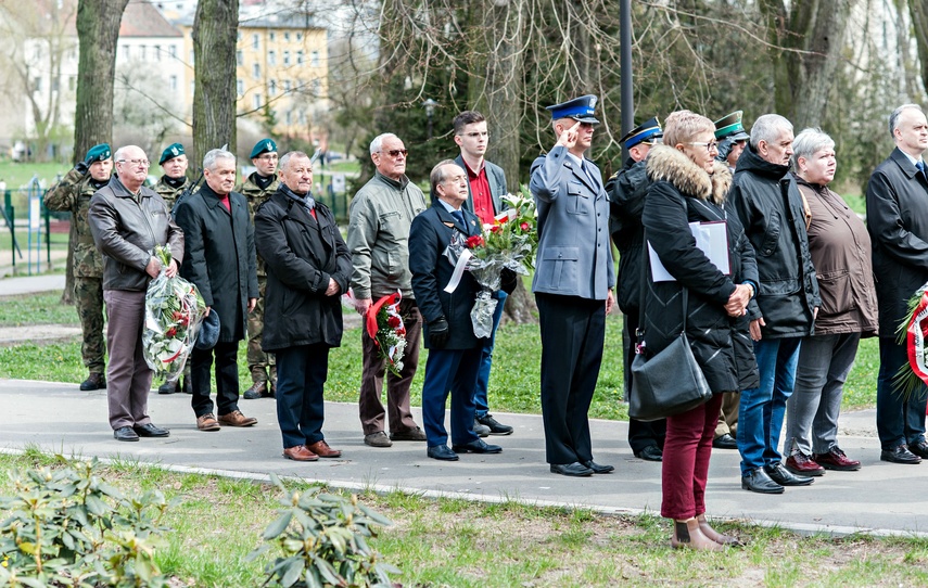 Sto trzy lata od utworzenia Związku Inwalidów zdjęcie nr 258829