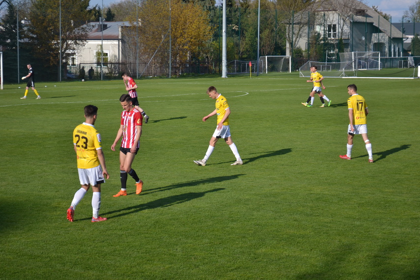 Olimpia przegrywa w Grodzisku Mazowieckim zdjęcie nr 259907