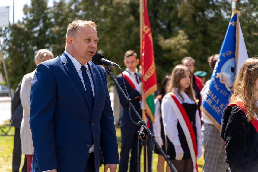 Wspomnienie wyzwolenia i pamięć o zbrodni zdjęcie nr 260384