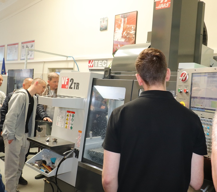 Praktyczna nauka w Elbląskim Centrum Edukacji Zawodowej zdjęcie nr 260396