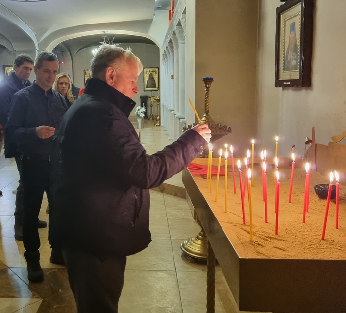 Senator otrzymuje groźby za pomoc Ukrainie zdjęcie nr 260423