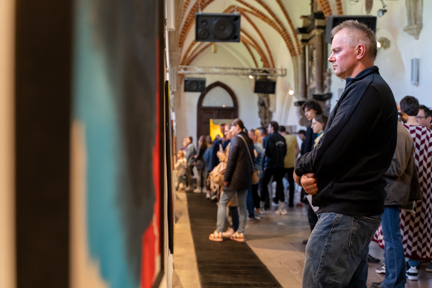 Potrzebujemy kolorów w naszej rzeczywistości zdjęcie nr 260523