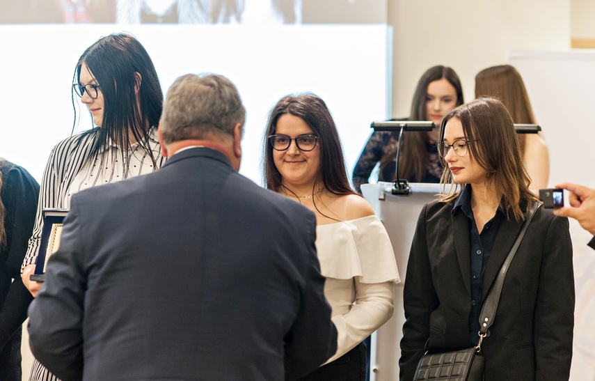 Są wspaniali i jest ich ośmioro zdjęcie nr 261366