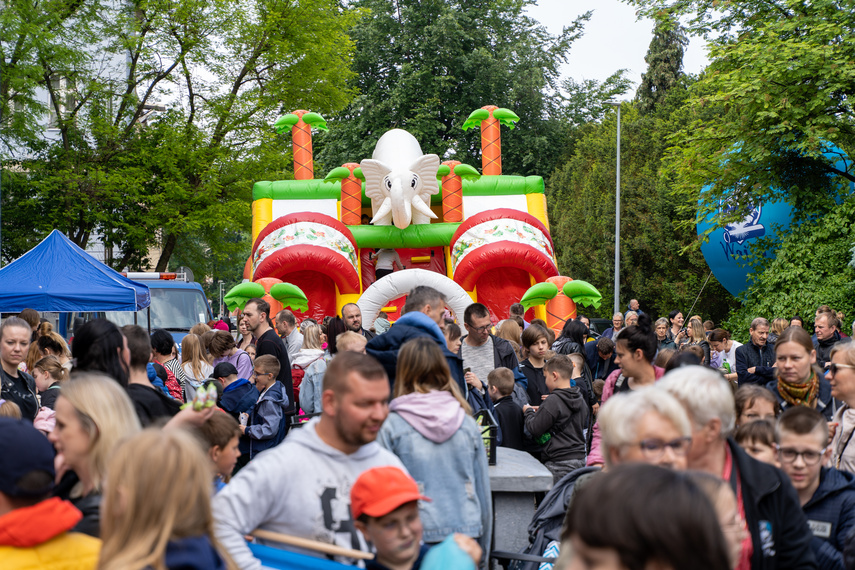 Festyn sąsiedzki z okazji Dnia Dziecka w SP 21  zdjęcie nr 261710