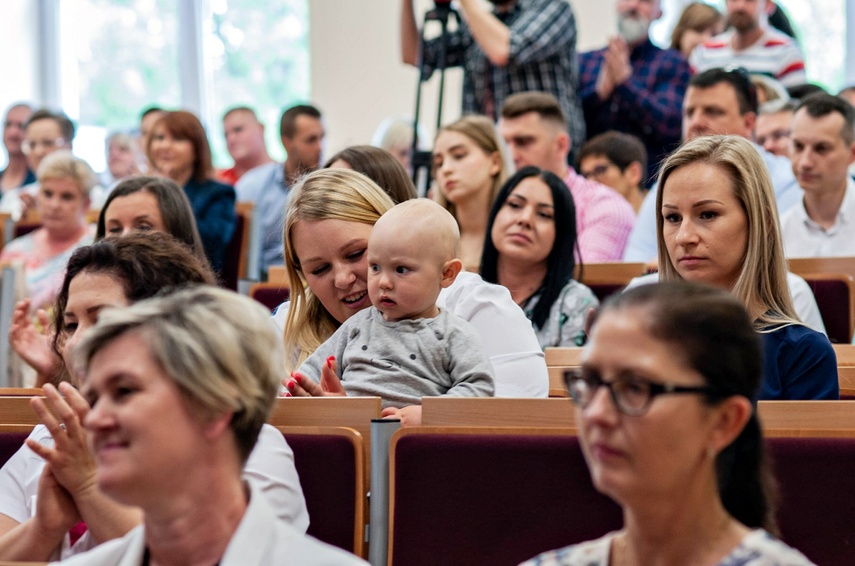 "Pielęgniarstwo to zawód, nauka i sztuka" zdjęcie nr 262560