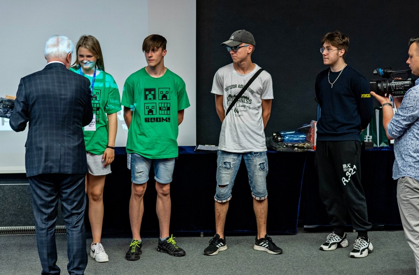 Poznaliśmy laureatów Minecraft Hackathon 2022 zdjęcie nr 262713