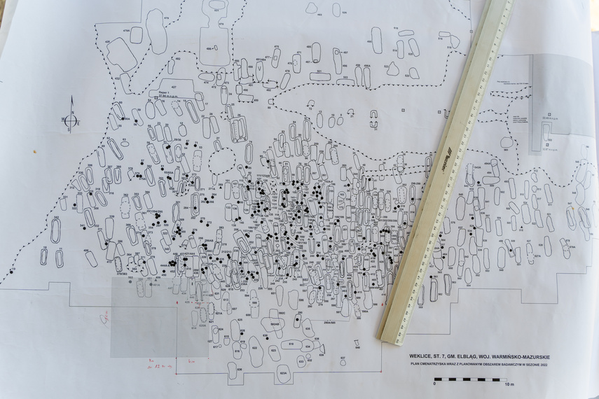 Elbląg Weklice. Kolejne pochówki i zabytki sprzed prawie dwóch tysięcy lat