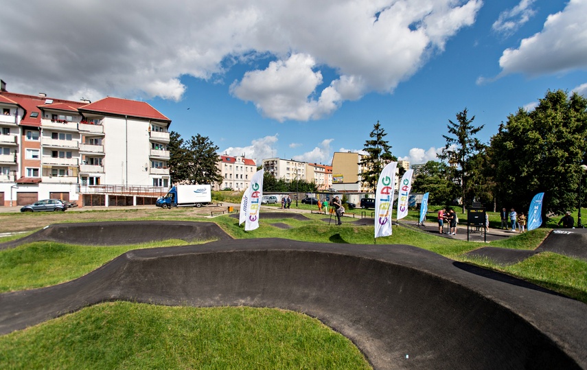 Pumptrack w parku Traugutta już otwarty zdjęcie nr 265811