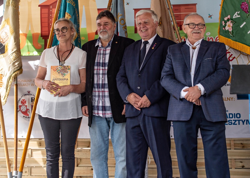 Pszczelarze świętują w Karczowiskach zdjęcie nr 266546