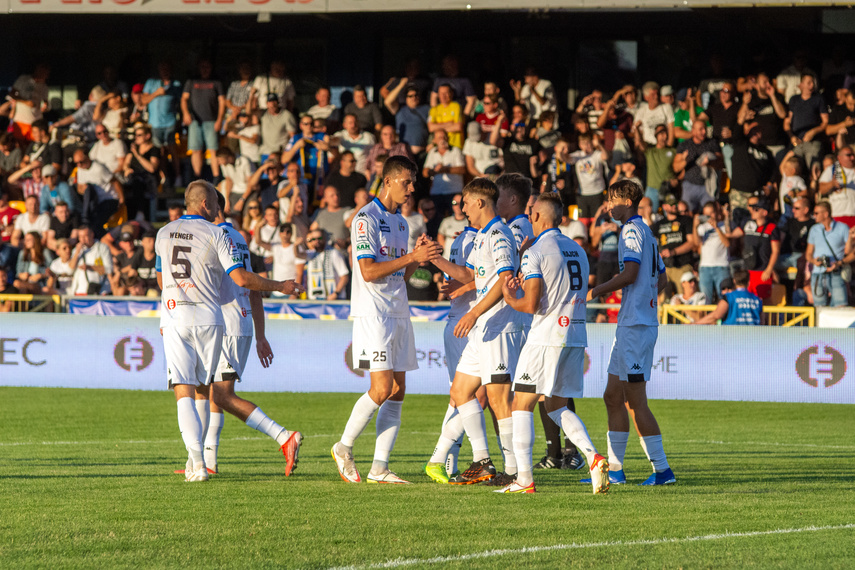  Olimpia - 4, Stomil - 0 zdjęcie nr 266841