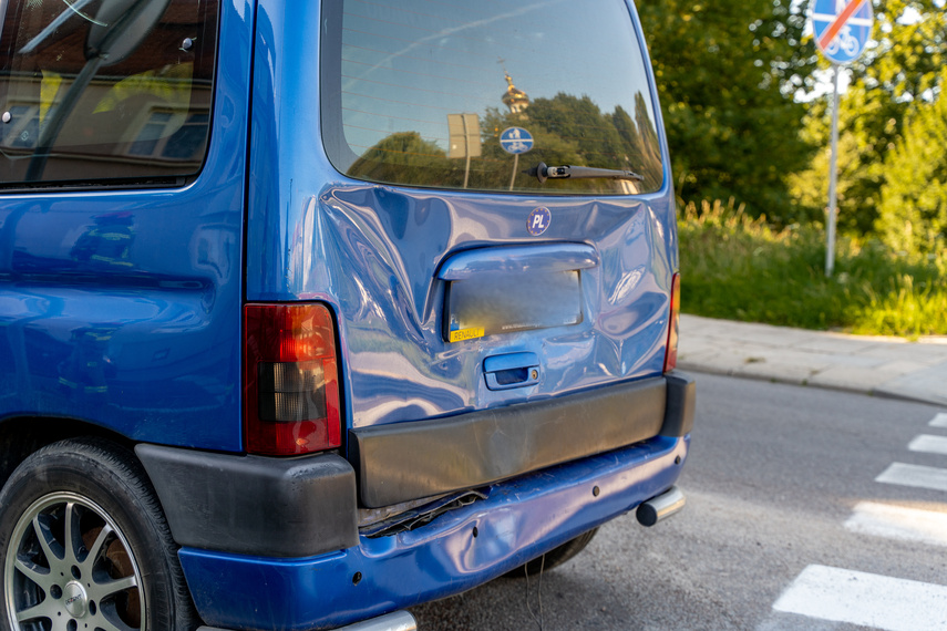  Stłuczka trzech aut na ulicy Górnośląskiej zdjęcie nr 268626