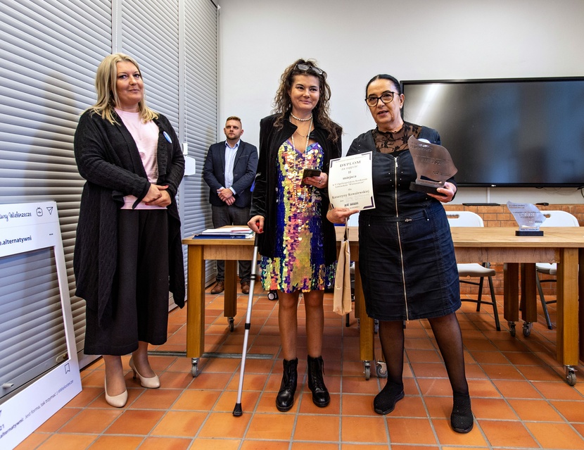 Poznaliśmy laureatów V Ogólnopolskiego Konkursu Poetyckiego "Wielorzecze" zdjęcie nr 269823