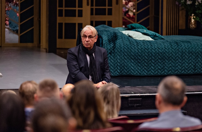 Elbląg Śmiać się można nie tylko tenorem