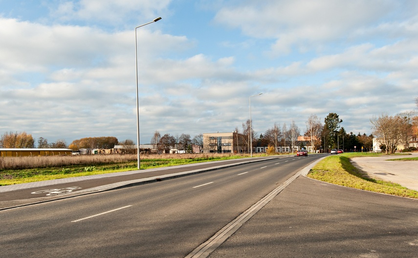 Droga przez byłe koszary oficjalnie otwarta zdjęcie nr 273328