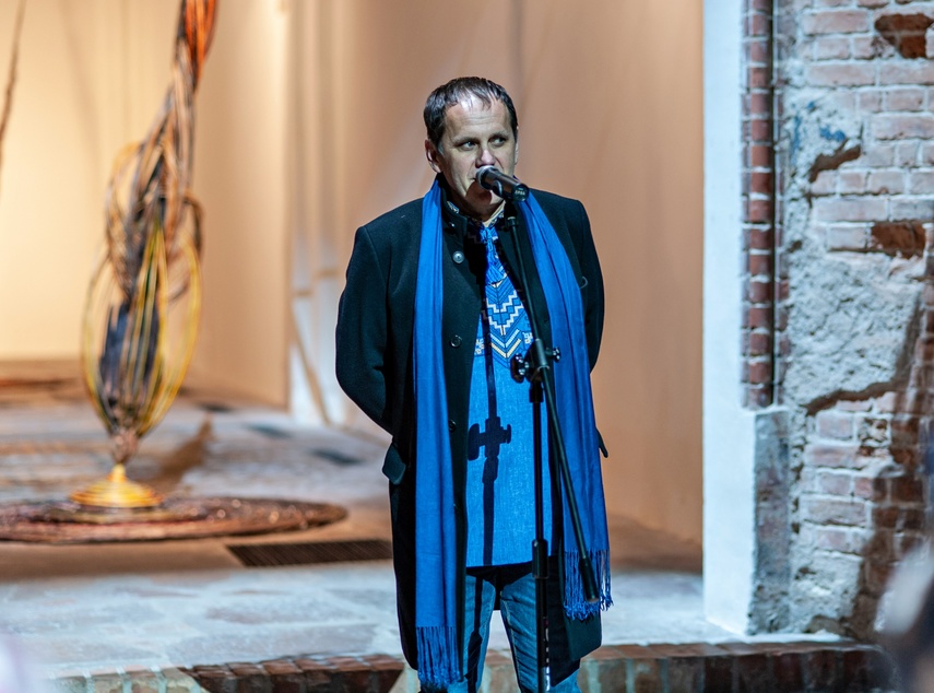 Trawa, wosk i Wszechświat. Nowa wystawa w Galerii El zdjęcie nr 273408