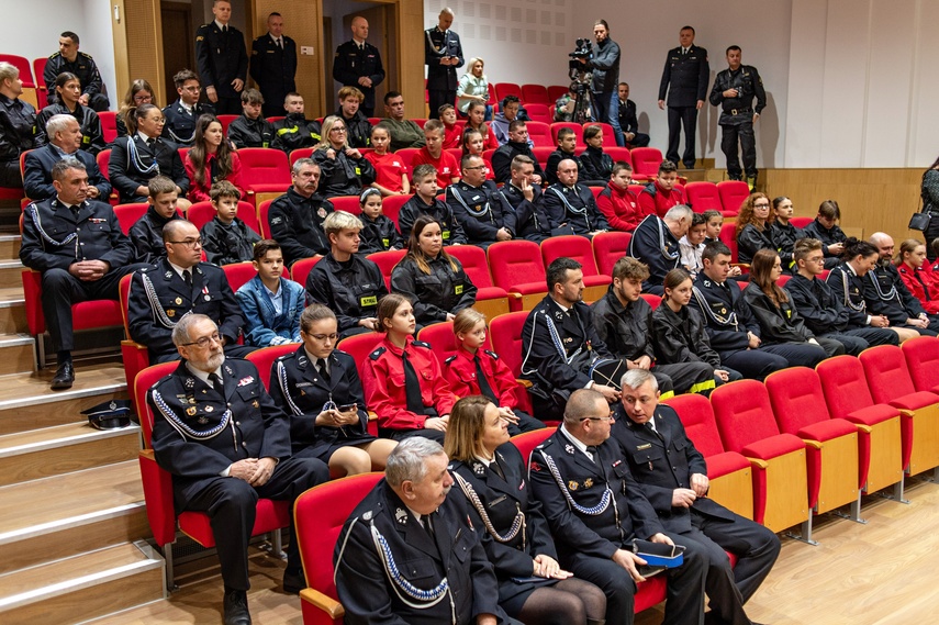 Elbląg Promesy dla Młodzieżowych Drużyn Pożarniczych