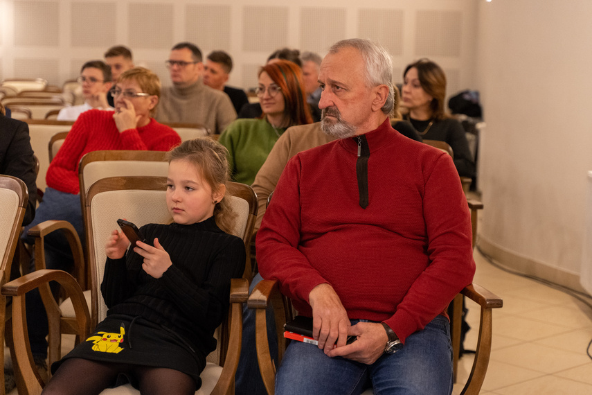 Bogaci w wiedzę, bogatsi o stypendium zdjęcie nr 273698