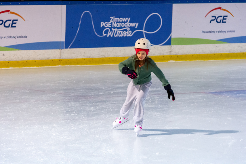 Igre na lodowisku Helena zdjęcie nr 276901