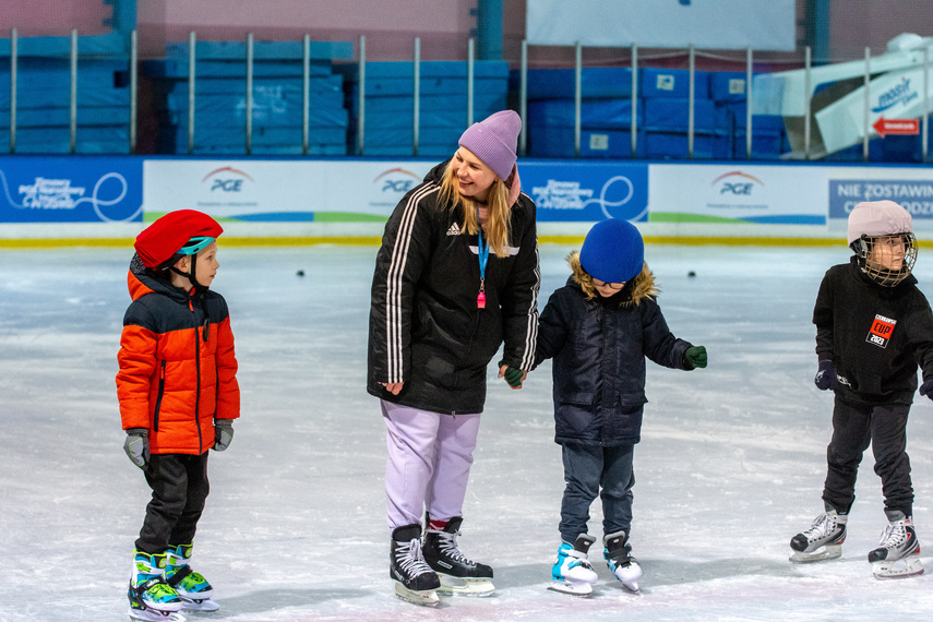 Igre na lodowisku Helena zdjęcie nr 276917