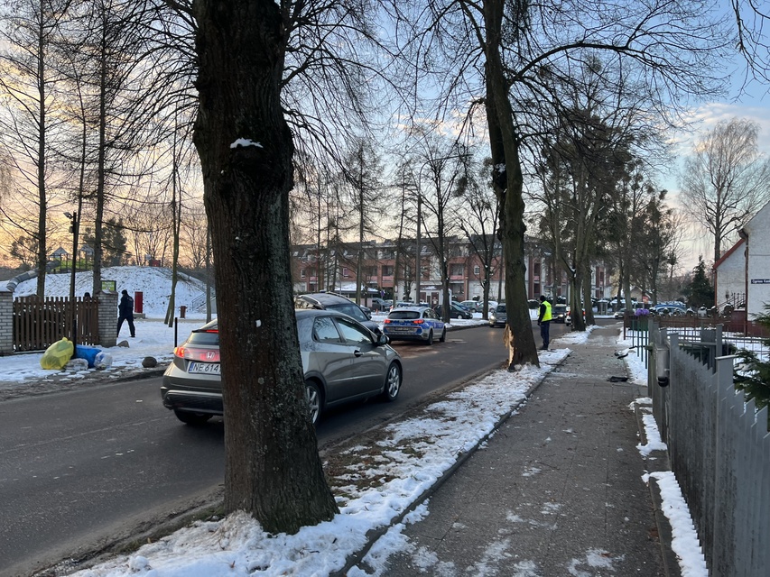 Rozbił auto i zbiegł. Policja szuka sprawcy zdjęcie nr 278215