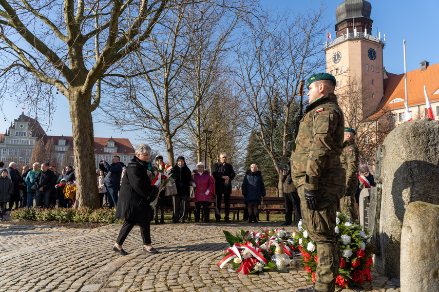 "Fenomen w skali Europy". Elblążanie oddali hołd żołnierzom AK zdjęcie nr 278676