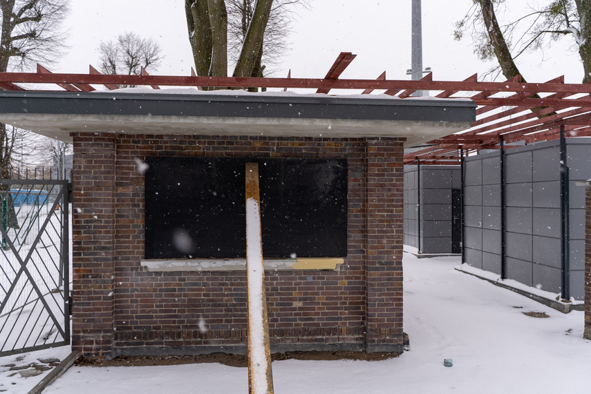 Wejście na stadion jeszcze w remoncie zdjęcie nr 279815